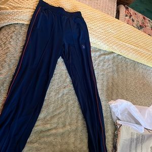 sweat pants never been worn